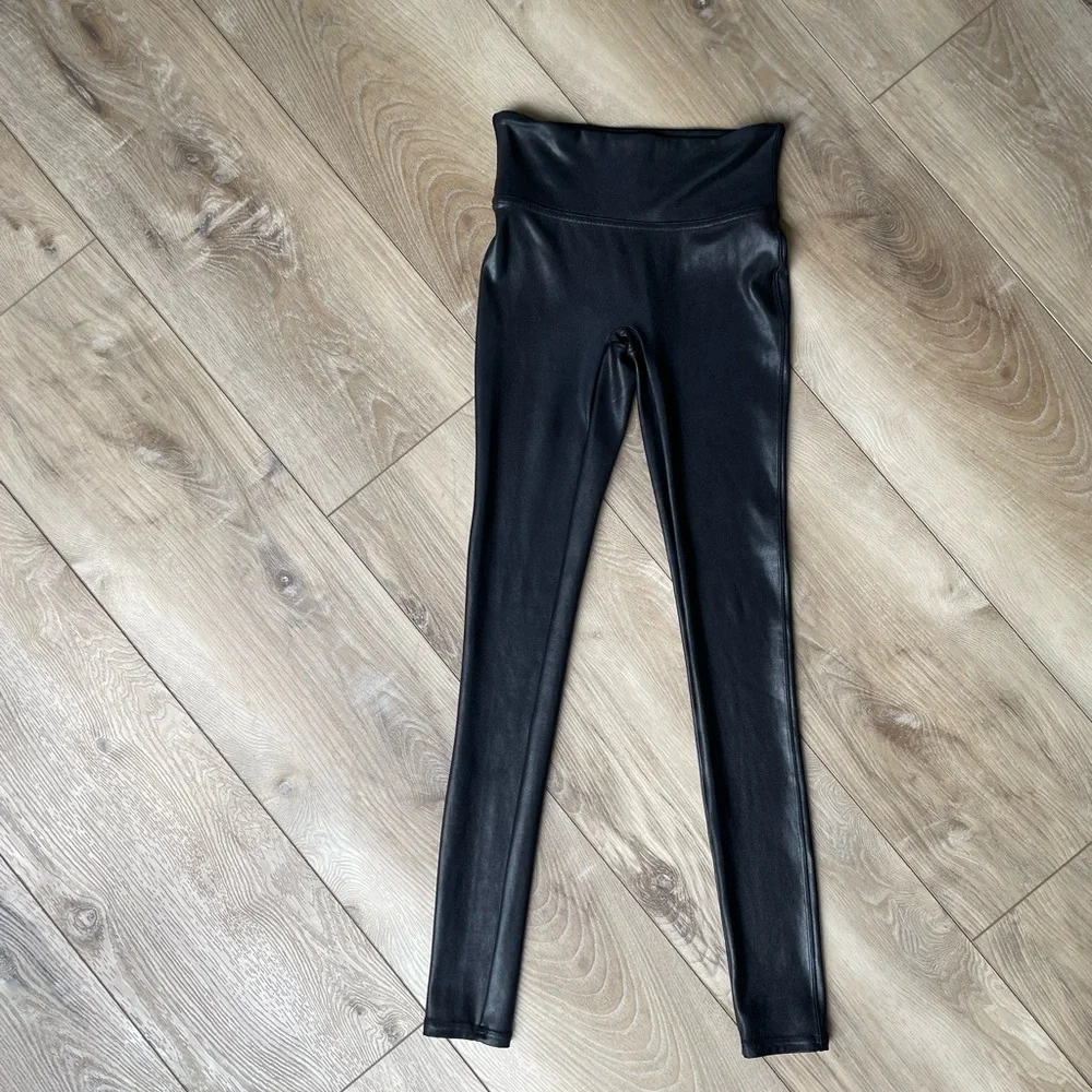 Spanx Black Faux Leather Legging - Picture 7 of 13